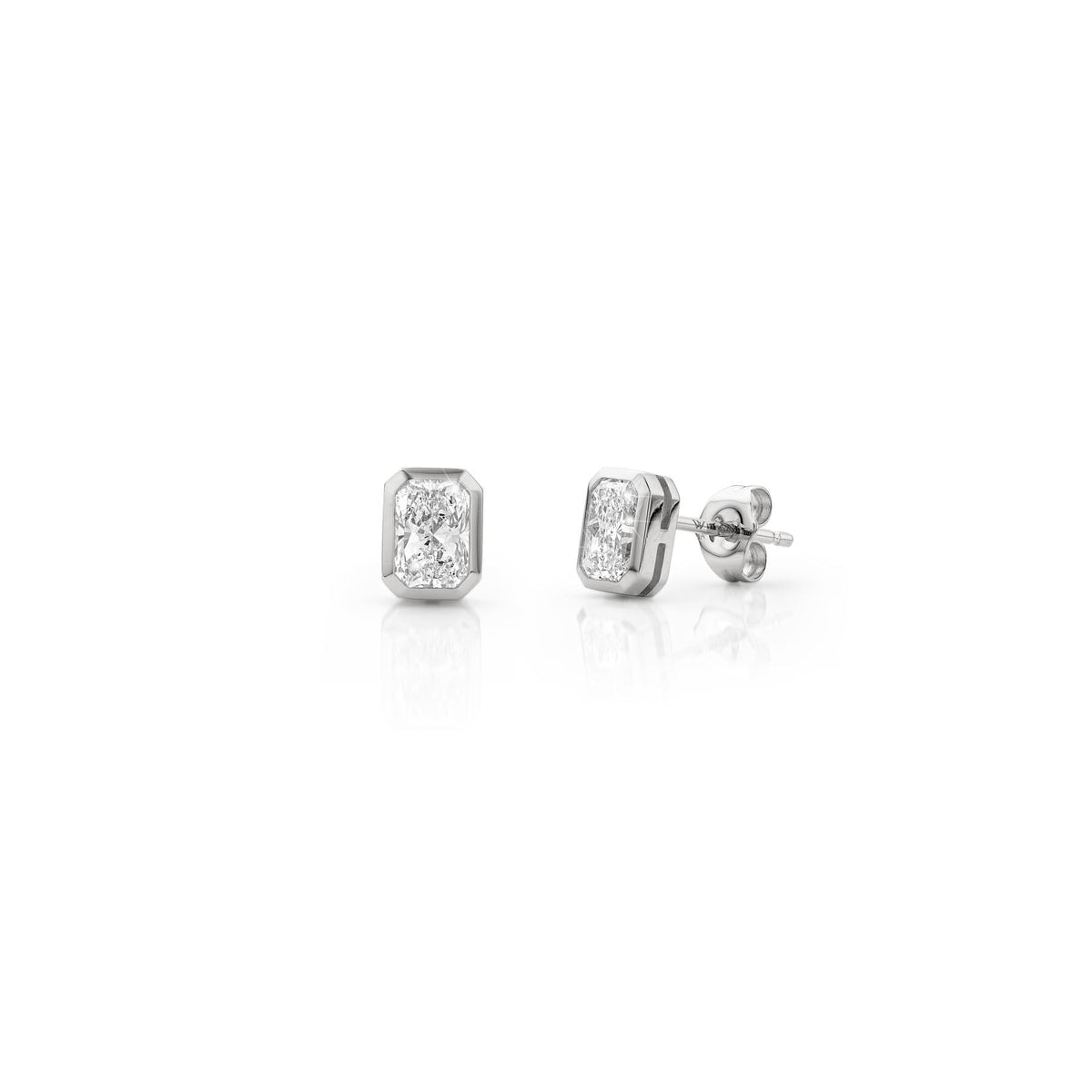 0.88ct Radiant Lab Diamond Stud Earrings in Platinum
