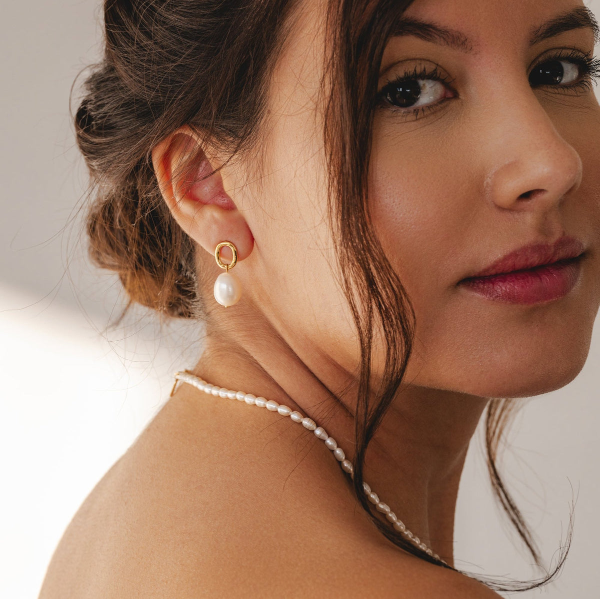 9ct Gold Pearl Drop Earrings