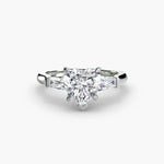 Solitaire Ring with tapered Baguettes