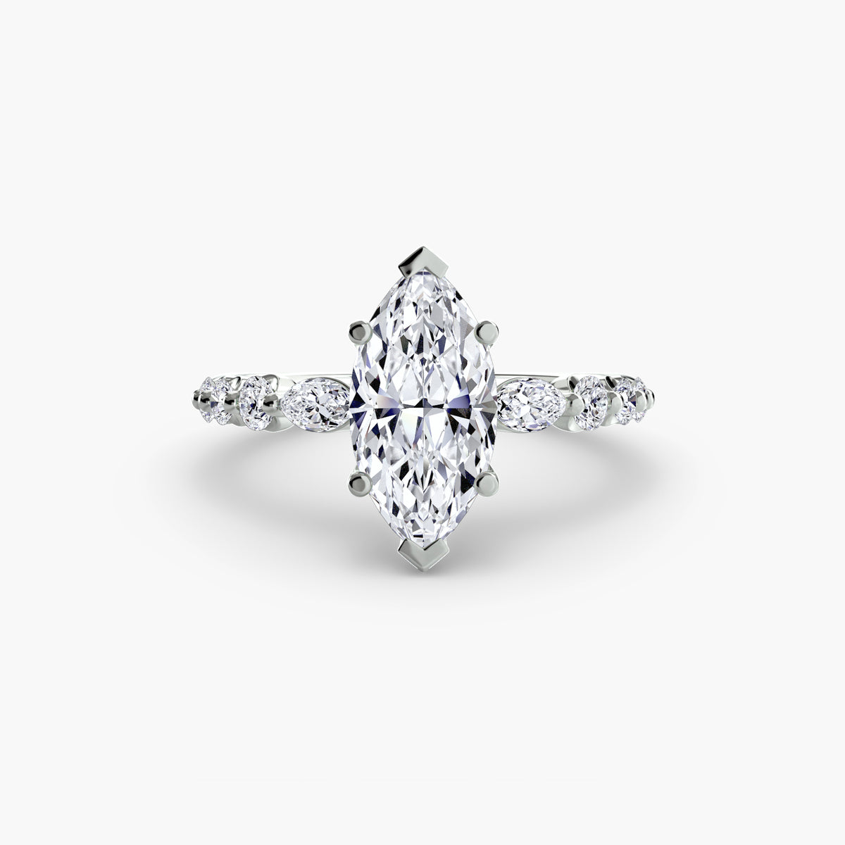 Solitaire ring with fancy sides