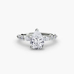 Solitaire ring with fancy sides