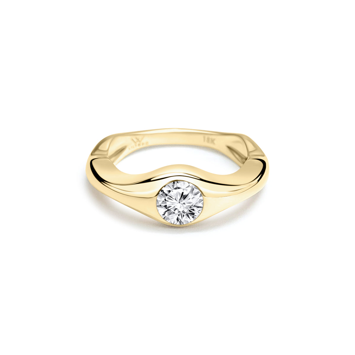 0.50ct Round Diamond set in an organic shape 18ct gold band