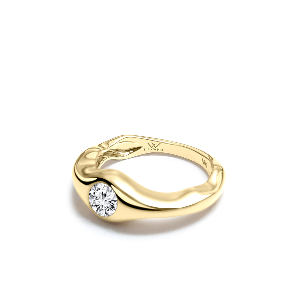 0.50ct Round Diamond set in an organic shape 18ct gold band