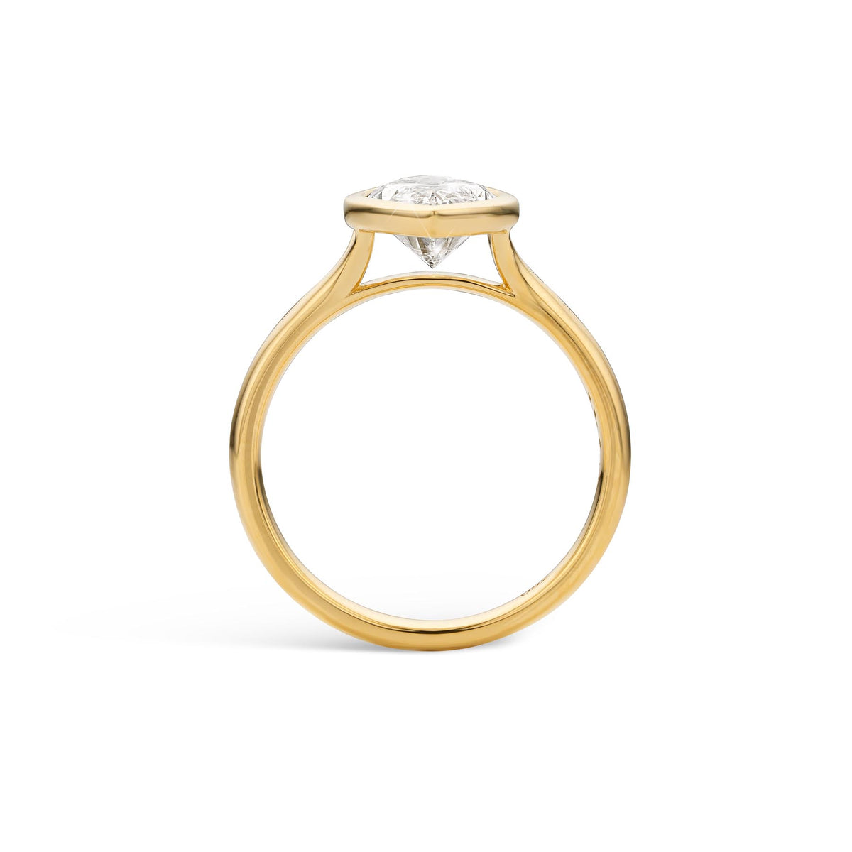 2ct Marquise Cut Lab Diamond in a 18ct gold Bezel Setting
