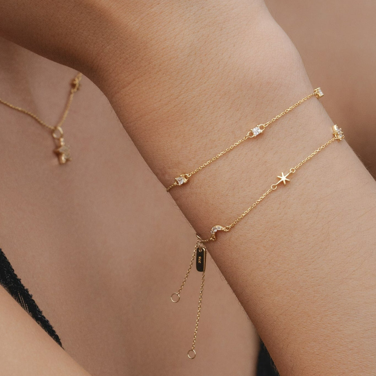 9ct Gold Sun Moon & Stars Bracelet