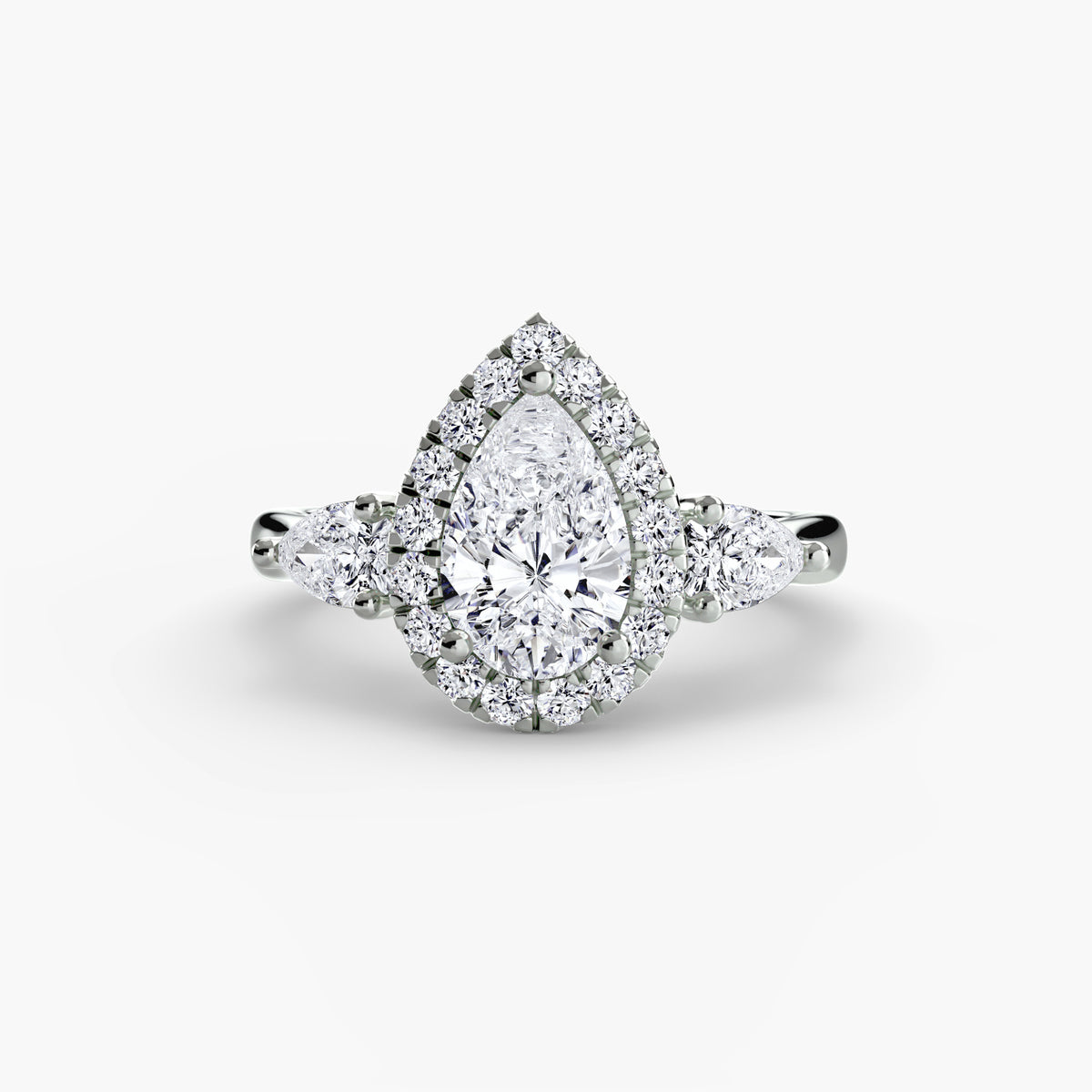 Pear shape Diamond Ring with Halo