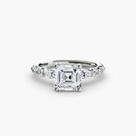 Solitaire ring with fancy sides