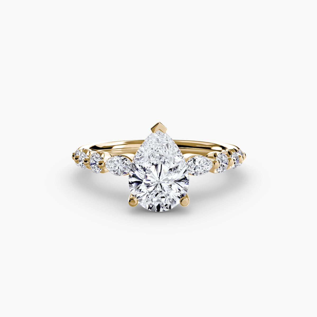 Solitaire ring with fancy sides
