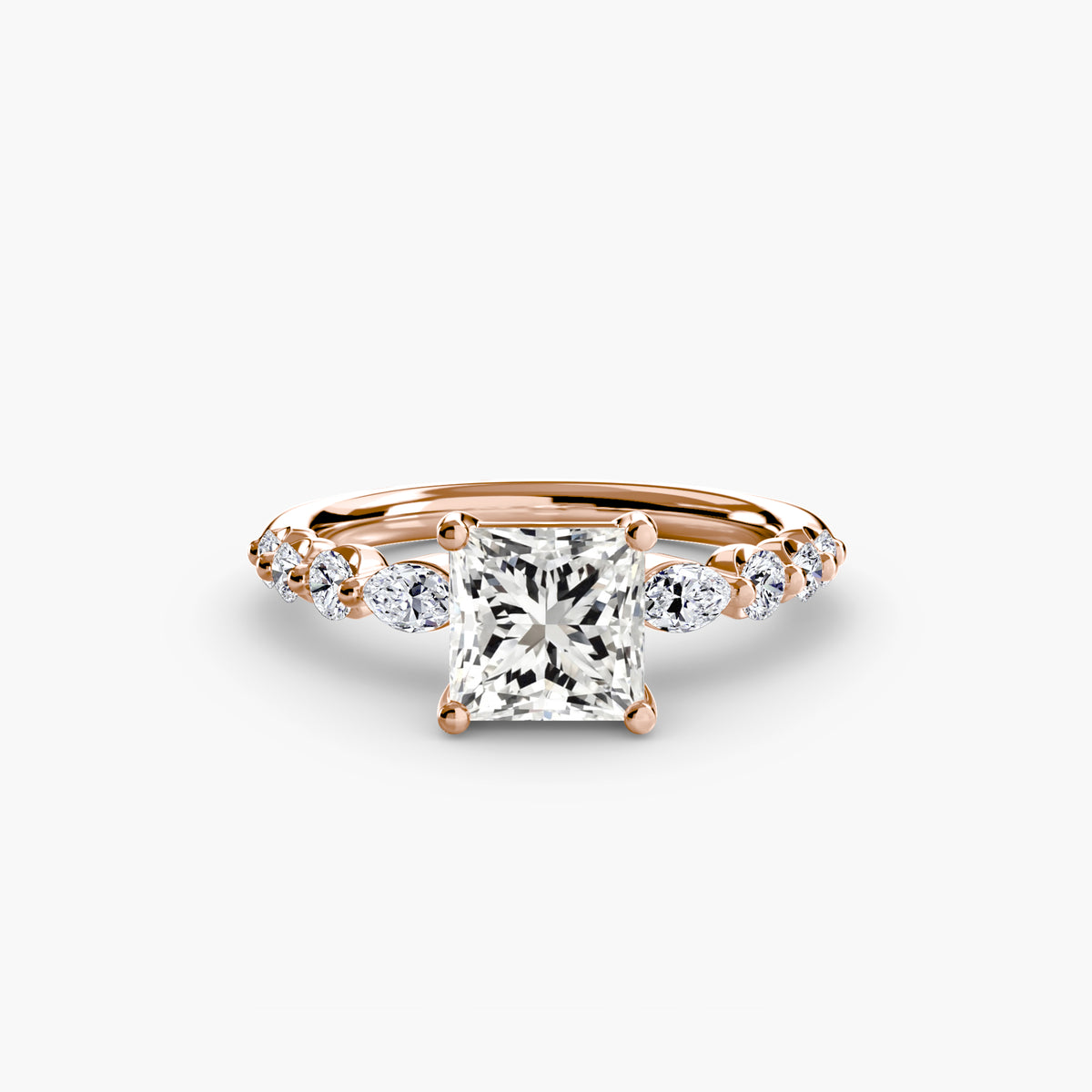 Solitaire ring with fancy sides