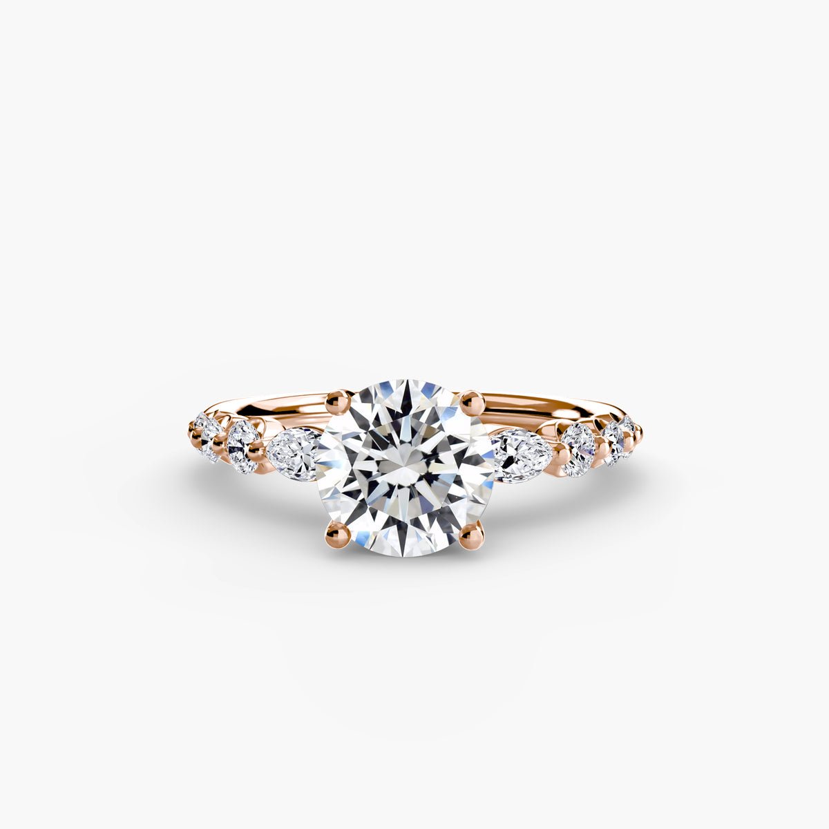 Solitaire ring with fancy sides
