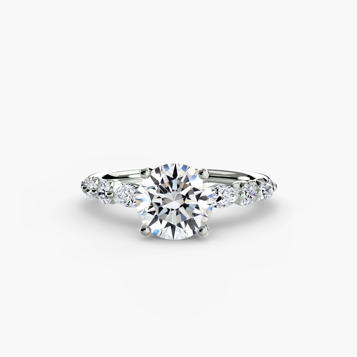 Solitaire ring with fancy sides