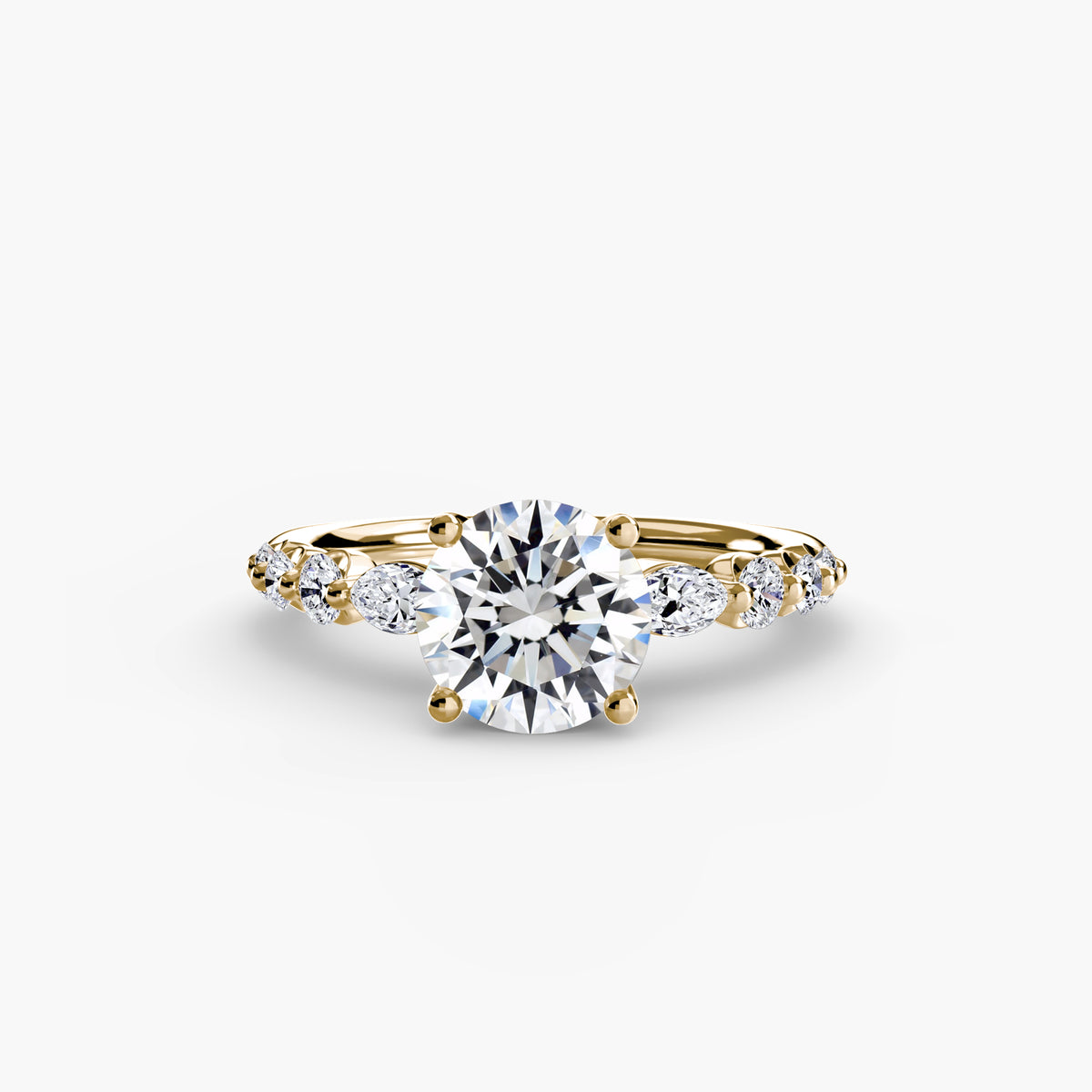 Solitaire ring with fancy sides