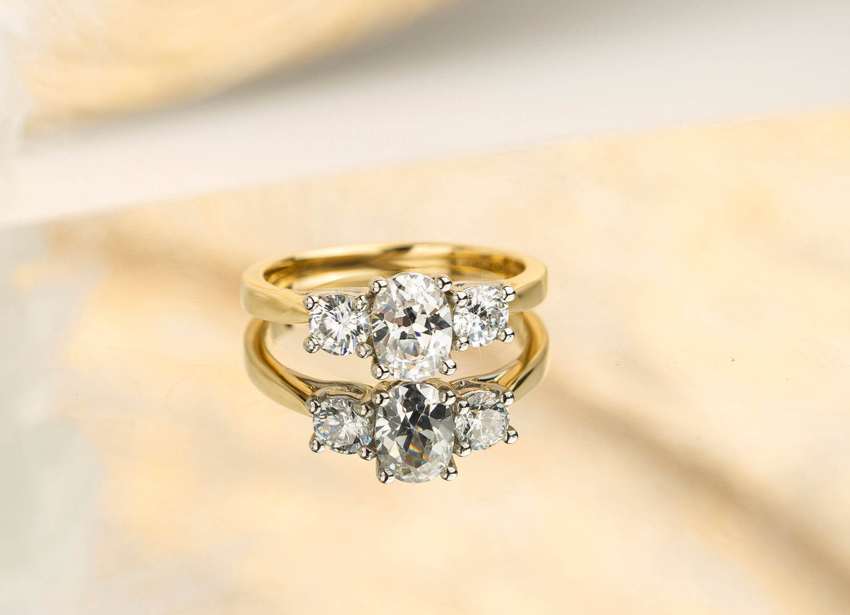 3 Stone 1.25ct Lab Diamond Ring-Oval center stone in 18ct Gold